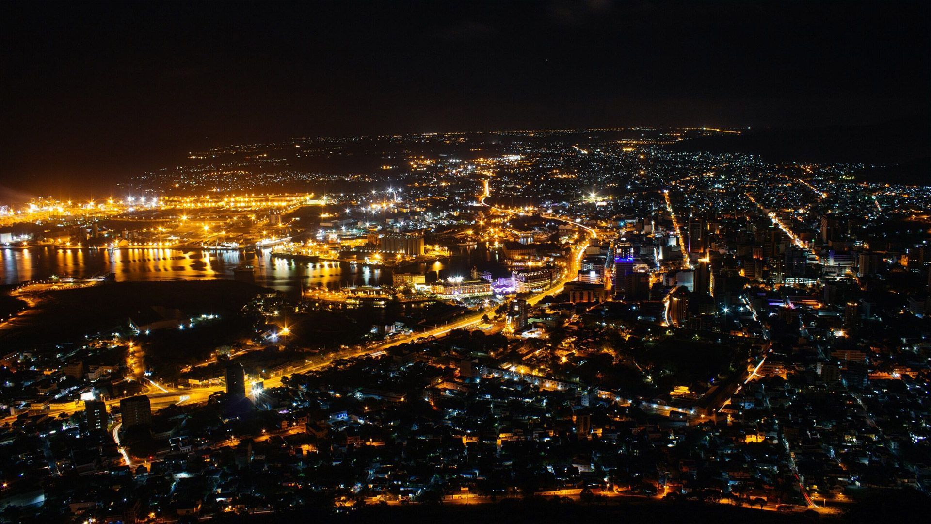 With PayPorter, you can make fast, easy and safe money transfers to Mauritius at the most affordable prices!
