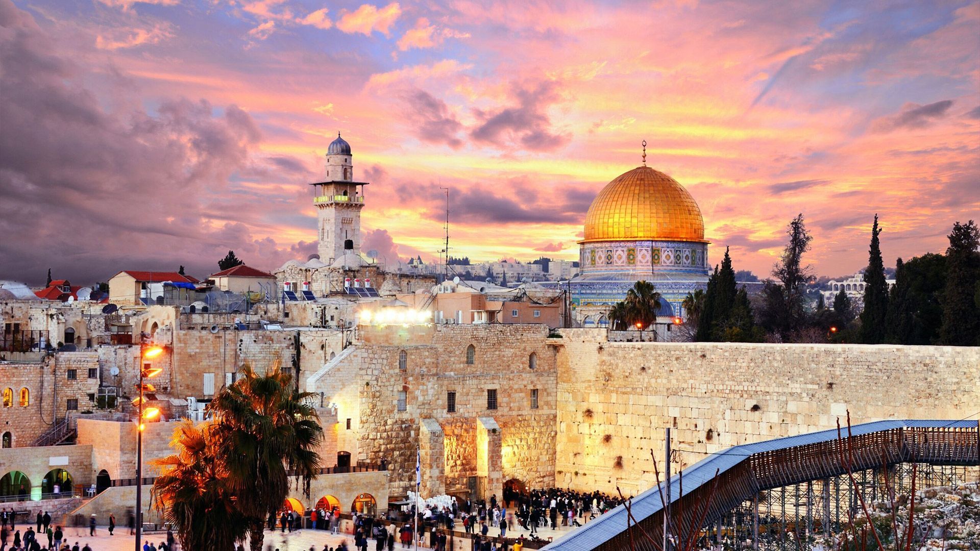 With PayPorter, you can make fast, easy and safe money transfers to İsrael at the most affordable prices!